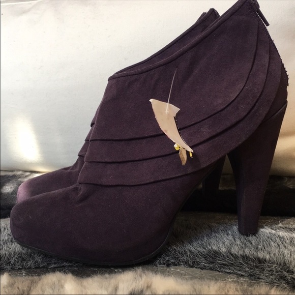 ALFRED SUNG | Pure by Alfred Sung Booties - Picture 5 of 8